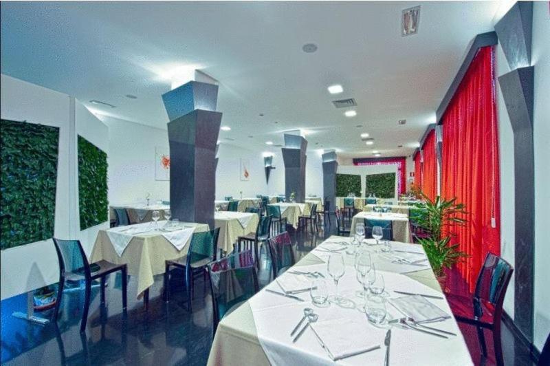 Eden Hotel サン・サルヴォ エクステリア 写真